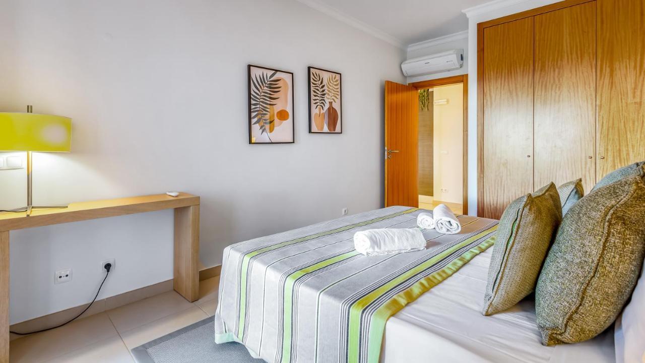 Vale Da Ribeira 2Bdr House W/ Pool By Lovelystay ปอร์ติเมา ภายนอก รูปภาพ